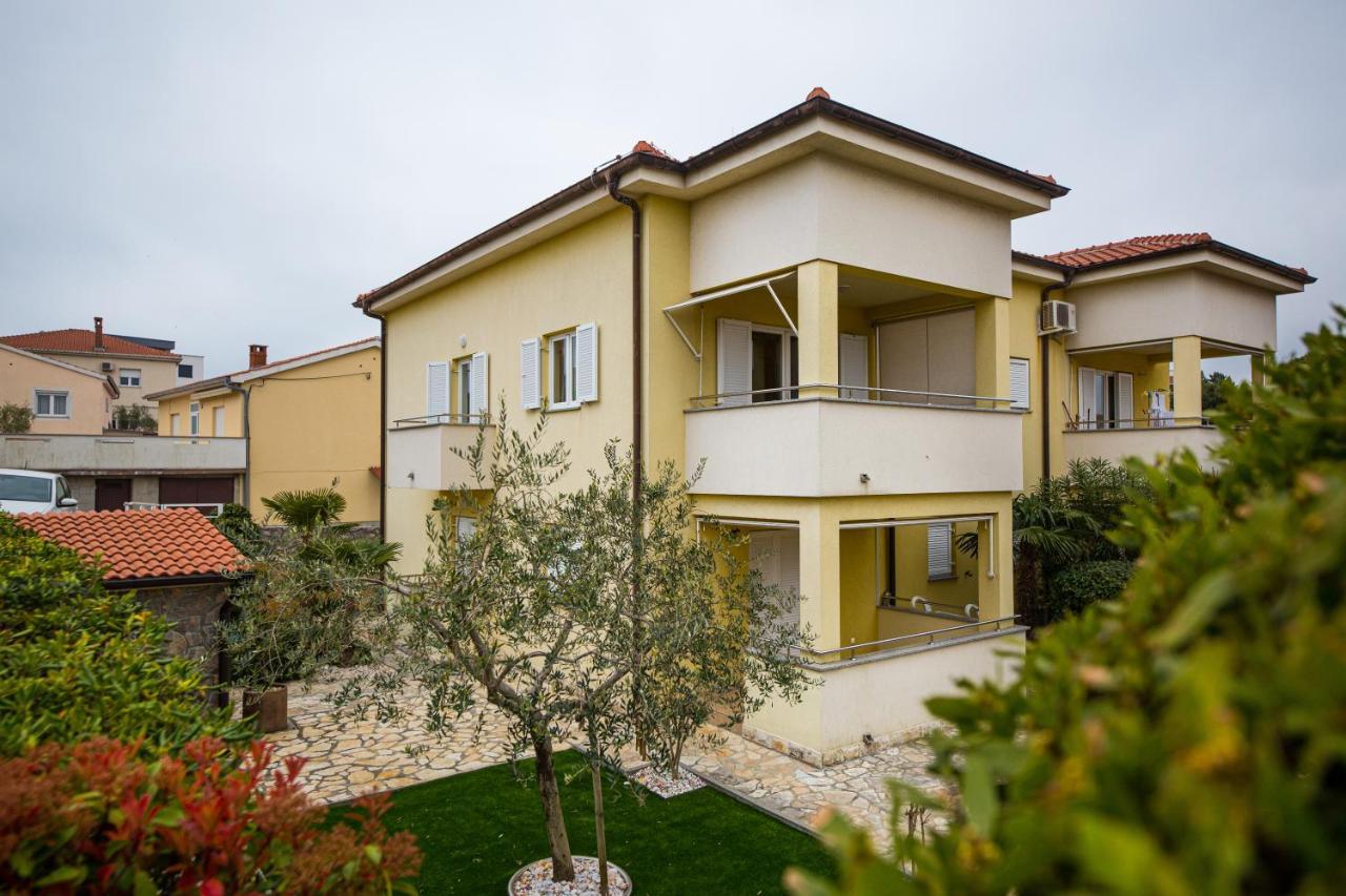 Golden Hope 4+1 Apartment Krk Krk Town Dış mekan fotoğraf
